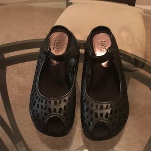 Brand New Black Sandals